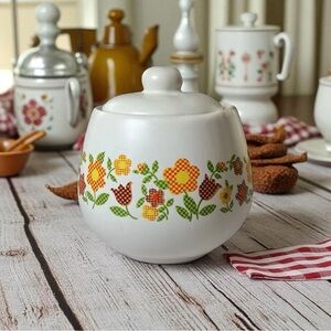 VTG  McCoy Sugar Bowl W Lid Orange  Yel Flowers 1970s  USA Replacement MCM Decor